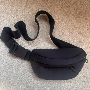 Dagne Dover Ace belt bag in black!